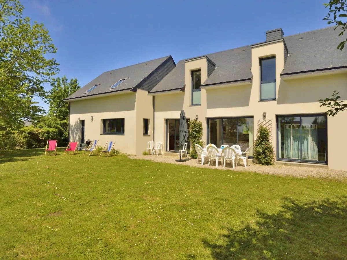 Holiday Home Charme De Kerfago By Interhome Saint-Gildas-de-Rhuys