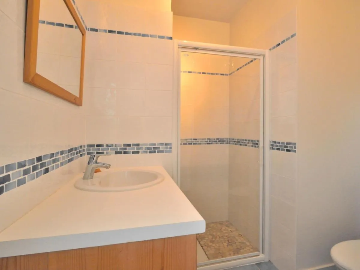Holiday Home Charme De Kerfago By Interhome Saint-Gildas-de-Rhuys